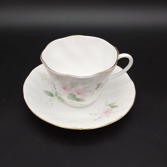 Vintage Royal MInster Tea Cup & Saucer - Picture 1 of 10